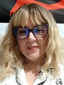 Amelialove42 online show from 03-19-26, 07:36