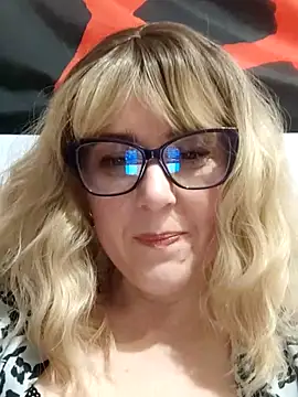 Amelialove42 online show from 03-07-26, 08:58