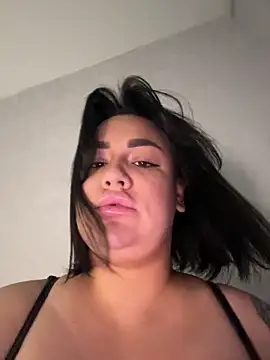 SwittieKendra online show from 11-05-25, 06:05