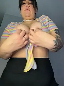 SwittieKendra online show from 01-07-26, 07:46