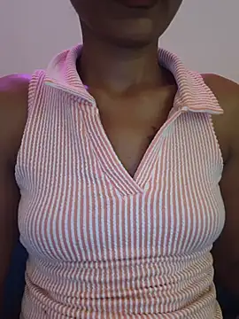 Snapshot of Asmiratamil chatting on 05-24-26, 03:45 Asmiratamil online show from 05-24-26, 03:45