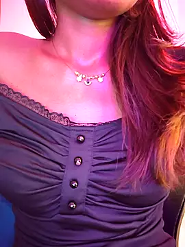 Snapshot of Asmiratamil chatting on 03-10-26, 04:11 Asmiratamil online show from 03-10-26, 04:11