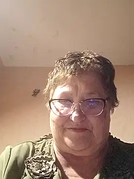 Snapshot of Katherine735 chatting on 04-30-26, 08:16 Katherine735 online show from 04-30-26, 08:16