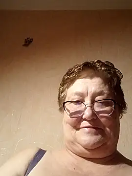 Snapshot of Katherine735 chatting on 04-30-26, 08:57 Katherine735 online show from 04-30-26, 08:57