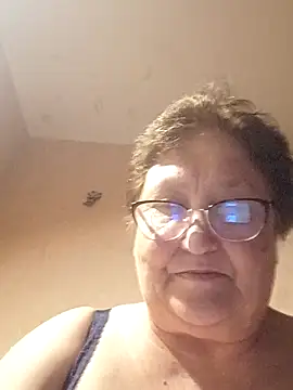 Snapshot of Katherine735 chatting on 05-19-26, 08:49 Katherine735 online show from 05-19-26, 08:49