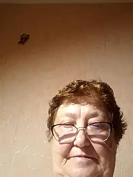 Snapshot of Katherine735 chatting on 06-06-26, 08:25 Katherine735 online show from 06-06-26, 08:25
