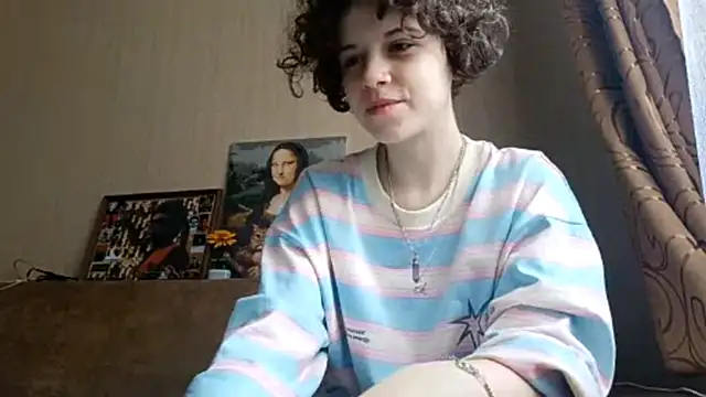 JesseniaHanney online show from 10-16-25, 09:06