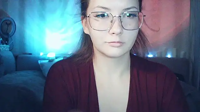 Snapshot of MoodieMira chatting on 02-28-26, 07:46 MoodieMira online show from 02-28-26, 07:46