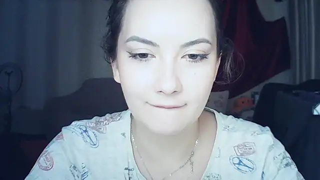 MoodieMira online show from 11-26-25, 07:03