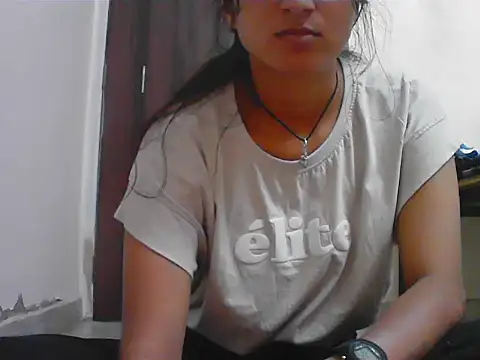 Snapshot of Sara_Singh chatting on 11-06-25, 08:07 Sara Singh online show from 11-06-25, 08:07