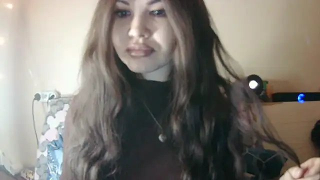 Snapshot of Hoyloria chatting on 02-11-26, 03:12 Hoyloria online show from 02-11-26, 03:12