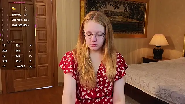 AlinaAldrete online show from 11-18-25, 05:00