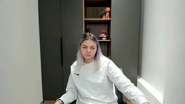 RosettaKarlstad online show from 10-12-25, 04:03