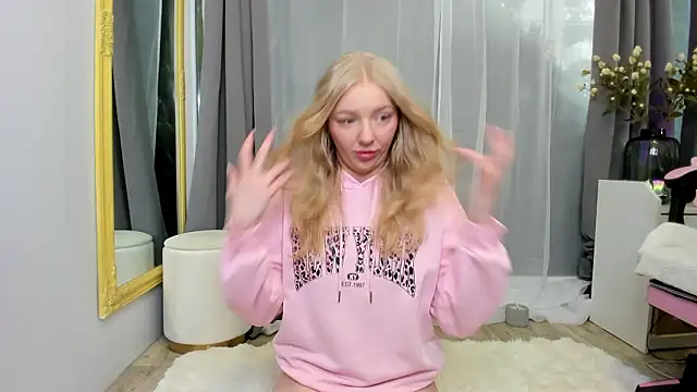 SundyRose online show from 03-01-26, 07:41