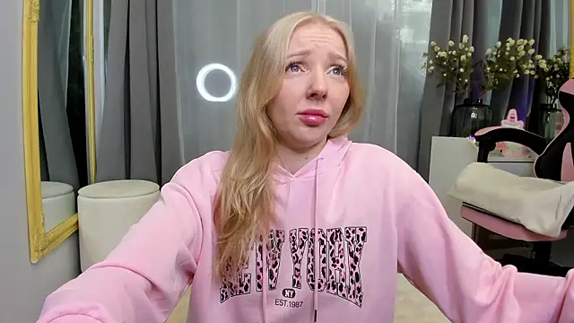 SundyRose online show from 02-28-26, 08:58