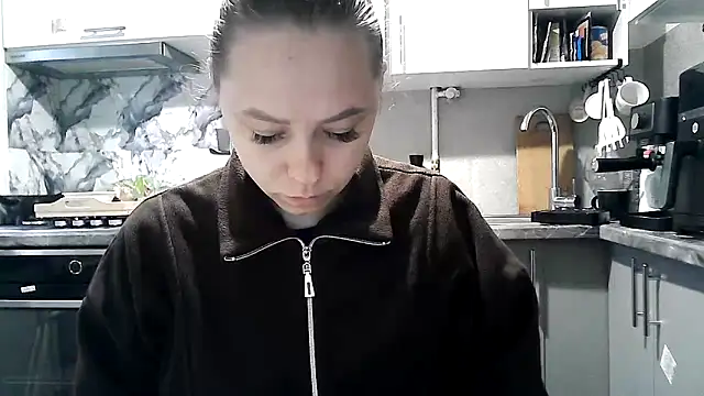 Ladikisss 20 online show from 10-17-25, 05:55