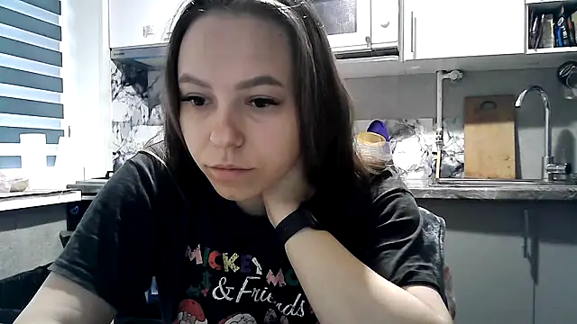 Ladikisss 20 online show from 10-10-25, 05:41