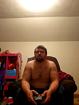 dakotafail92 online show from 11-18-25, 03:43