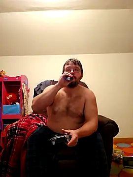 dakotafail92 online show from 11-17-25, 02:59