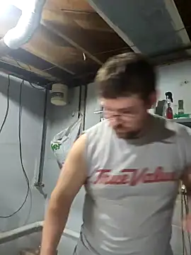 dakotafail92 online show from 10-21-25, 01:16