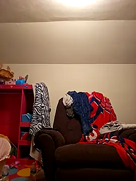 dakotafail92 online show from 10-29-25, 08:13