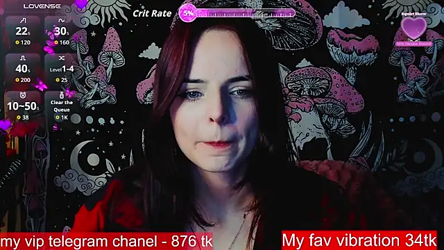 Snapshot of ArianaLight chatting on 10-10-25, 11:55 ArianaLight online show from 10-10-25, 11:55