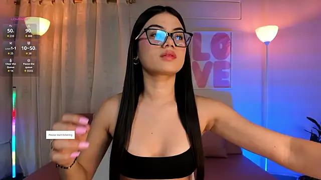 MarianaaDooll online show from 04-08-26, 12:06