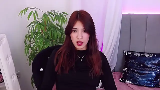 ArielLoove online show from 11-30-25, 01:56