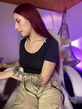 Im scarlett18 online show from 01-08-26, 11:00