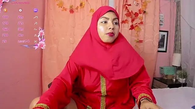 Snapshot of SamiraAlabi chatting on 10-16-25, 11:51 SamiraAlabi online show from 10-16-25, 11:51