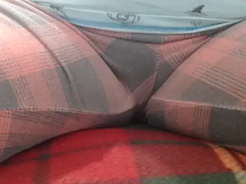 luna hot extreme online show from 10-29-25, 01:04