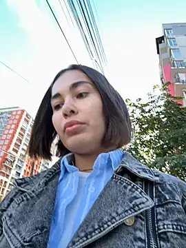 Snapshot of Taliliya chatting on 10-21-25, 12:48 Taliliya online show from 10-21-25, 12:48