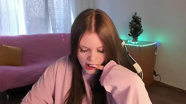 Snapshot of Musegirl chatting on 02-06-26, 08:54 Musegirl online show from 02-06-26, 08:54