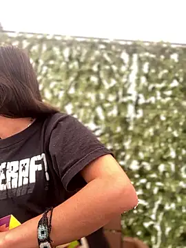 Ninfa pink online show from 01-14-26, 07:06