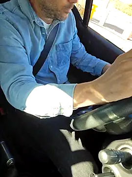 Alex piloto online show from 11-18-25, 09:45