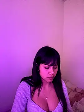 Snapshot of SweetieMariana chatting on 10-12-25, 04:41 SweetieMariana online show from 10-12-25, 04:41