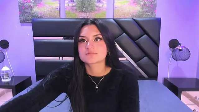 GAbrielaBotero online show from 12-01-25, 08:42