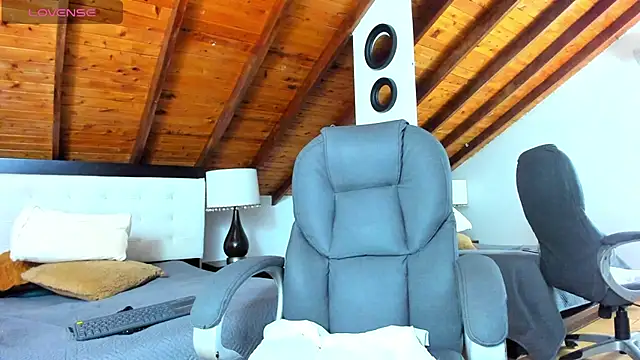 Adara Ferrara online show from 03-25-26, 03:28