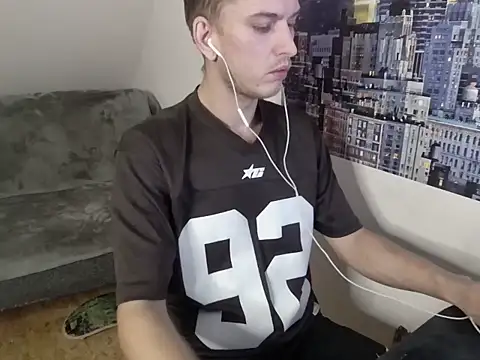 Snapshot of kinkyalecx chatting on 10-23-25, 06:12 kinkyalecx online show from 10-23-25, 06:12