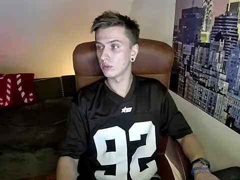 Snapshot of kinkyalecx chatting on 03-15-26, 12:06 kinkyalecx online show from 03-15-26, 12:06