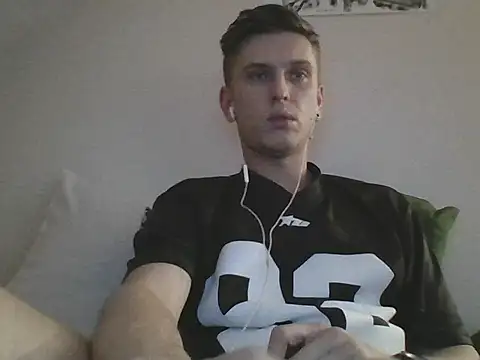 Snapshot of kinkyalecx chatting on 11-24-25, 08:20 kinkyalecx online show from 11-24-25, 08:20