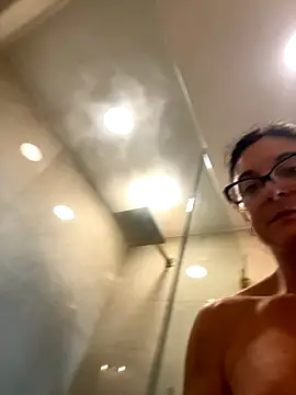 carothepro online show from 10-28-25, 02:38