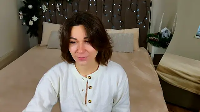 EdenSolis online show from 12-14-25, 09:37