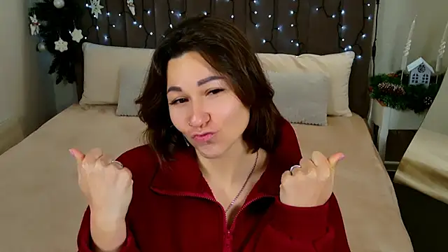 EdenSolis online show from 12-17-25, 09:03