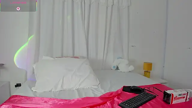 Grecia Moore online show from 01-13-26, 08:57