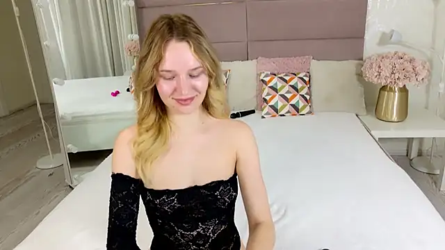 IndieMoon online show from 01-13-26, 07:07