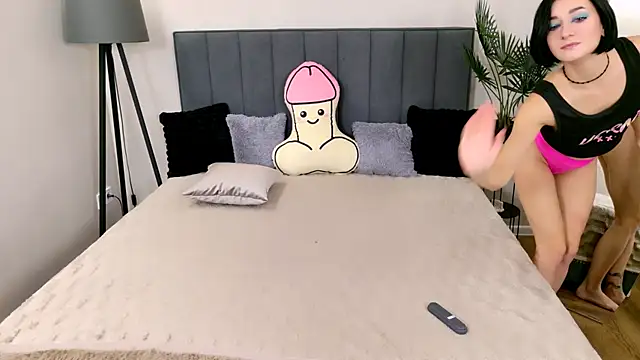 BaileeLynn online show from 11-07-25, 01:04