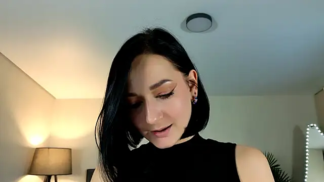 Snapshot of BaileeLynn chatting on 06-03-26, 03:06 BaileeLynn online show from 06-03-26, 03:06