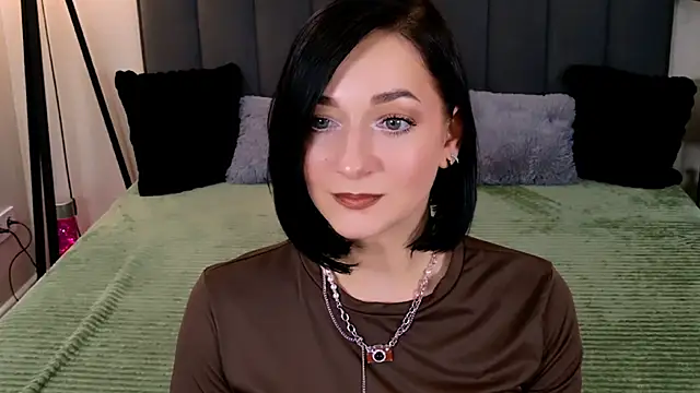 Snapshot of BaileeLynn chatting on 06-06-26, 01:05 BaileeLynn online show from 06-06-26, 01:05