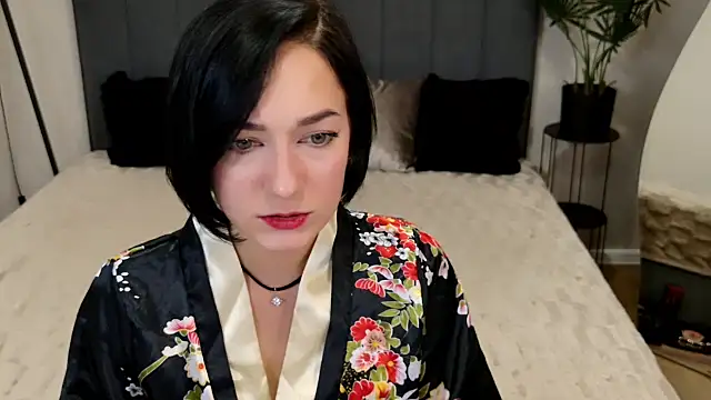 BaileeLynn online show from 10-16-25, 01:19